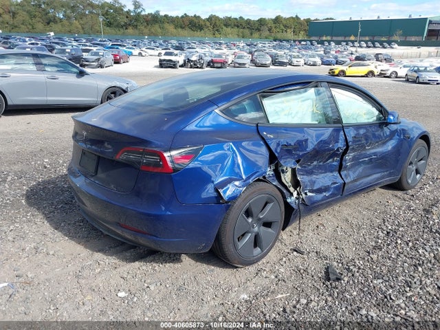 2023 TESLA MODEL 3 5YJ3E1EA5PF684867 Photo 3