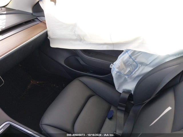 2023 TESLA MODEL 3 5YJ3E1EA5PF684867 Photo 4