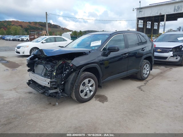 Toyota RAV4 LE 2021 2T3F1RFV6MC243250 Image 2