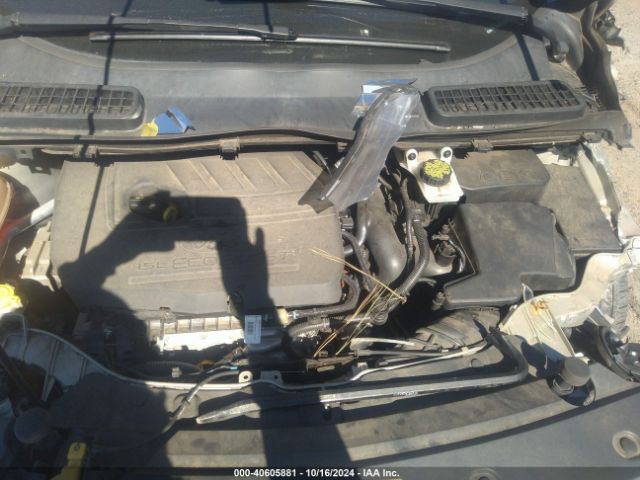 1FMCU0HD0JUD00653 Ford ESCAPE SEL