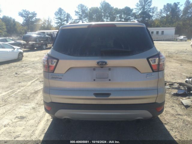 1FMCU0HD0JUD00653 Ford ESCAPE SEL