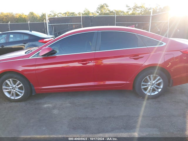 Hyundai SONATA SE 2017 5NPE24AF8HH524280 Image 14