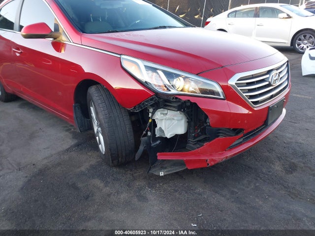 Hyundai SONATA SE 2017 5NPE24AF8HH524280 Image 6