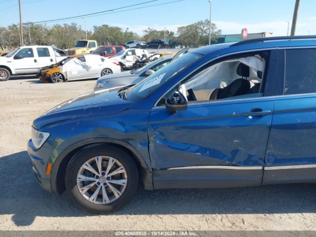3VV3B7AX7JM005885 Volkswagen Tiguan 2.0t Se/2.0t Sel