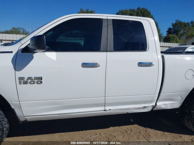 1C6RR7GG6HS807221 RAM 1500 Slt  4x4 6'4 Box