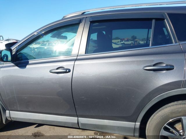 2T3RFREVXJW723169 Toyota Rav4 Adventure/xle