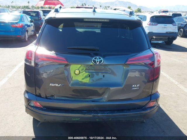 2T3RFREVXJW723169 Toyota Rav4 Adventure/xle