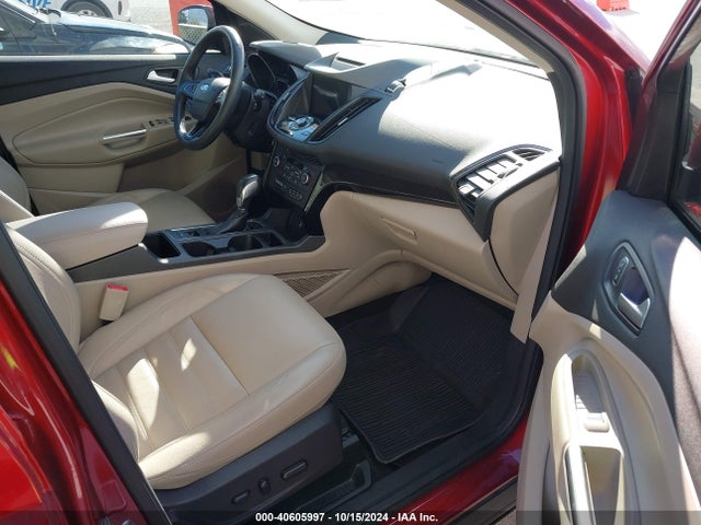 Ford Escape Titanium 2018 1FMCU0J98JUD00325 Image 5