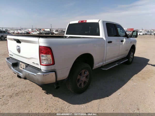 3C6UR5DL4PG576311 RAM 2500 Big Horn  4x4 6'4 Box