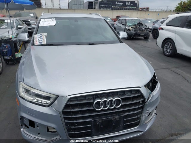 WA1HCCFS1JR003422 Audi Q3 2.0t Premium/2.0t Sport Premium
