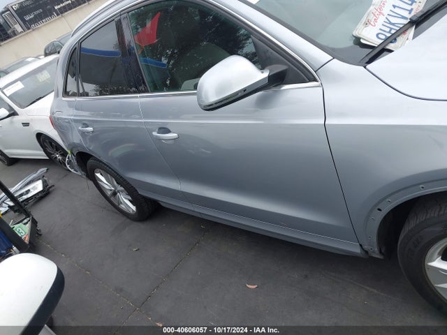 WA1HCCFS1JR003422 Audi Q3 2.0t Premium/2.0t Sport Premium