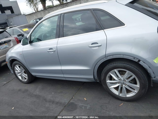 WA1HCCFS1JR003422 Audi Q3 2.0t Premium/2.0t Sport Premium
