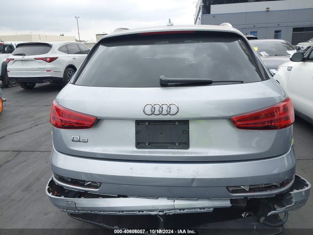 WA1HCCFS1JR003422 Audi Q3 2.0t Premium/2.0t Sport Premium
