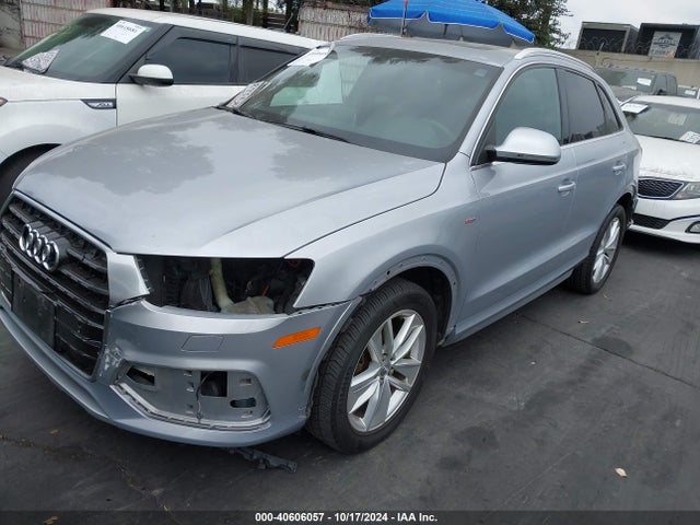 WA1HCCFS1JR003422 Audi Q3 2.0t Premium/2.0t Sport Premium