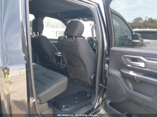 1C6SRFFT0LN211622 RAM 1500 Big Horn  4x4 5'7 Box