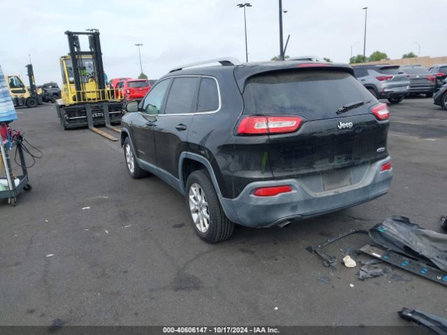 1C4PJLCB4EW225553 Jeep Cherokee Latitude