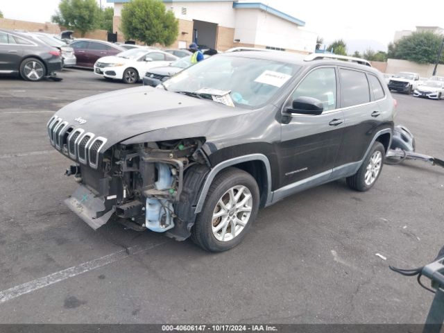 1C4PJLCB4EW225553 Jeep Cherokee Latitude