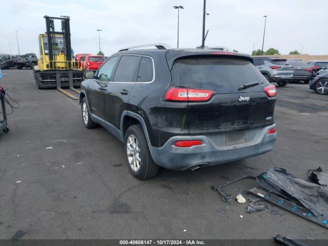 1C4PJLCB4EW225553 Jeep Cherokee Latitude