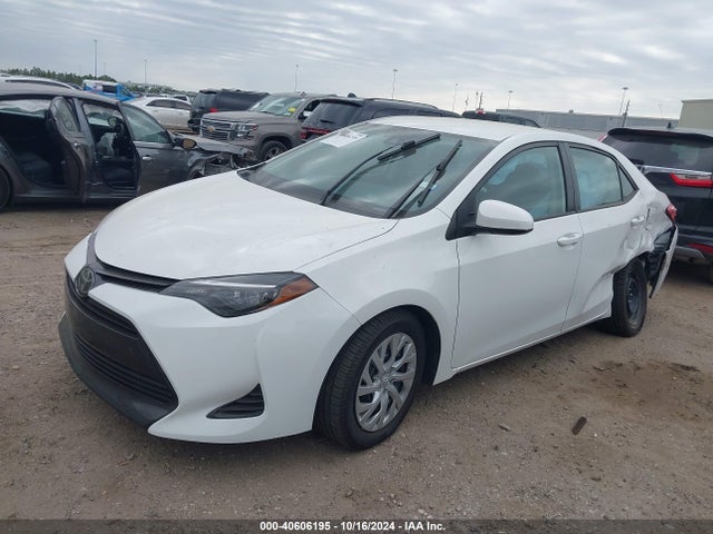 5YFBURHE0KP921368 Toyota COROLLA LE