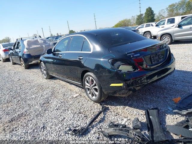 55SWF4KB5HU216632 Mercedes-Benz C 300 4matic/luxury 4matic/sport 4matic
