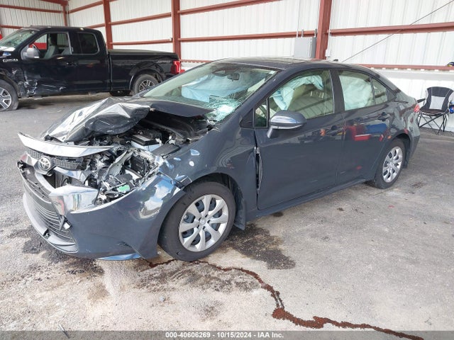 Toyota COROLLA LE 2023 JTDB4MEE9P3012343 Image 2