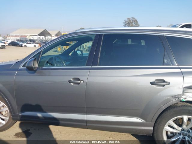 WA1AAAF78HD058965 Audi Q7 3.0t Premium