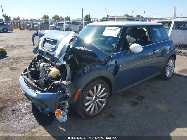 2011 MINI COOPER S WMWSV3C53BTY22471 Photo 1