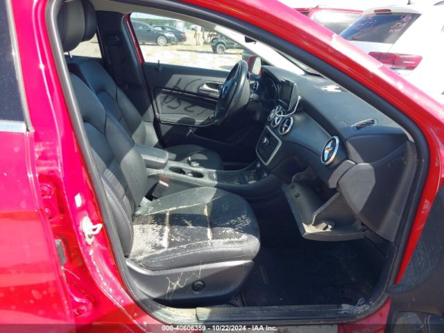 WDCTG4EB9FJ135971 Mercedes-Benz GLA 250