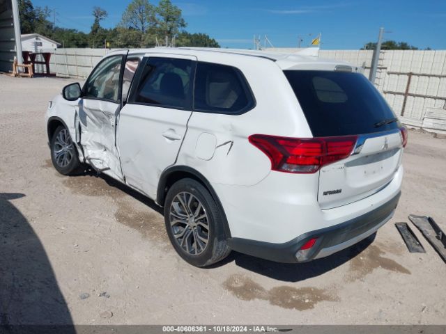 JA4AD3A3XJZ041536 Mitsubishi Outlander Se