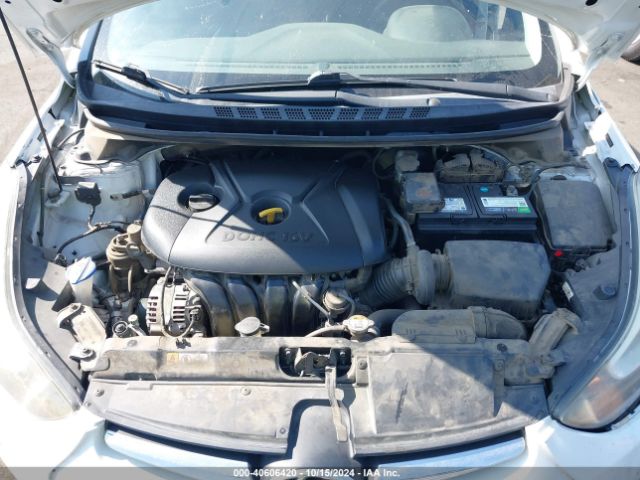 5NPDH4AE8GH719425 Hyundai ELANTRA SE