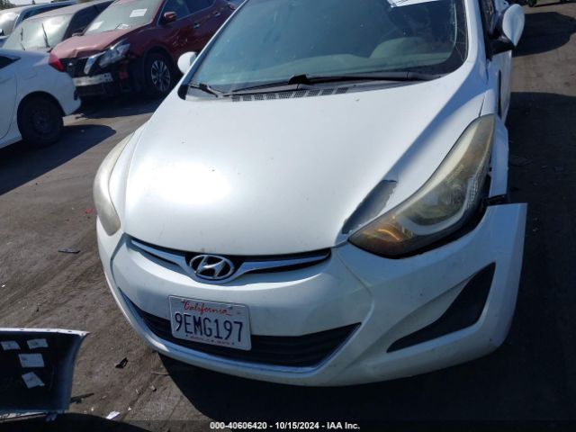 5NPDH4AE8GH719425 Hyundai ELANTRA SE