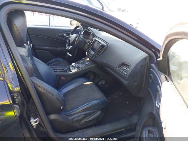 Chrysler 200 S 2015 1C3CCCBB6FN538819 Image 5