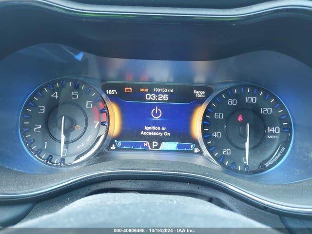 1C3CCCBB6FN538819 Chrysler 200 S