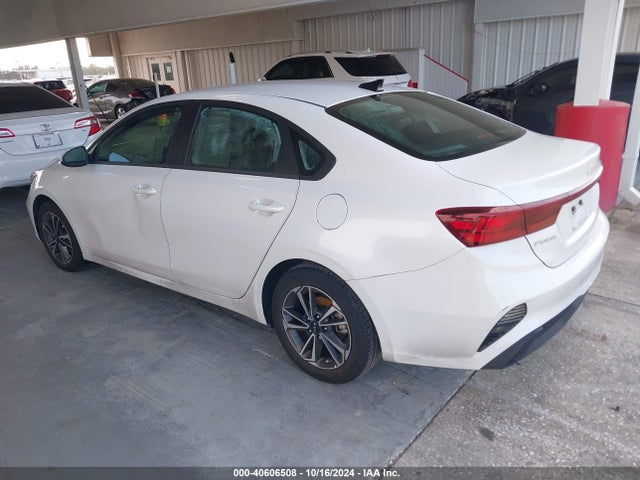 KIA Forte Lxs 2023 3KPF24AD9PE656311 Image 3