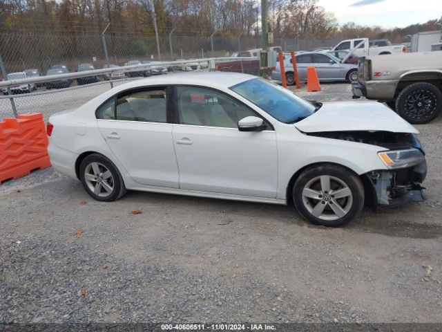 3VWLL7AJ6EM275846 Volkswagen Jetta 2.0l Tdi