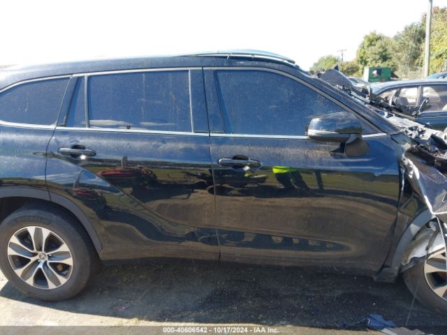 5TDGZRAH6MS536113 Toyota Highlander Xle