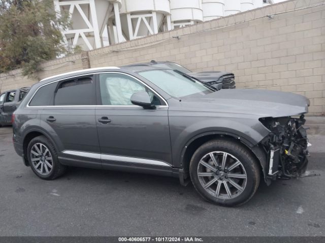 WA1LAAF71JD041794 Audi Q7 3.0t Premium