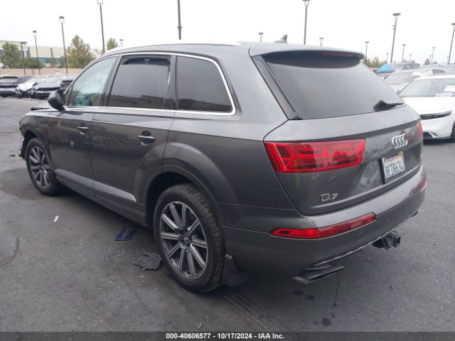WA1LAAF71JD041794 Audi Q7 3.0t Premium
