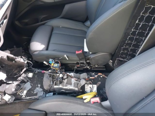 5UXTR7C56KLF24016 BMW X3 Sdrive30i
