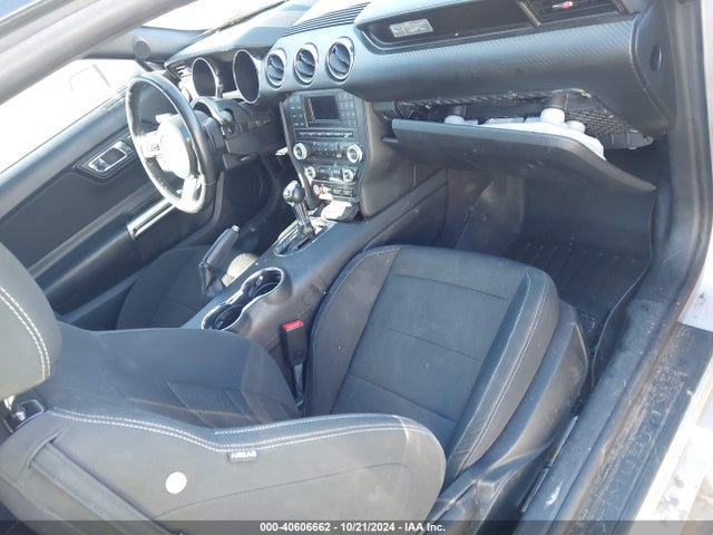 Ford Mustang V6 2015 1FA6P8AMXF5383680 Image 5