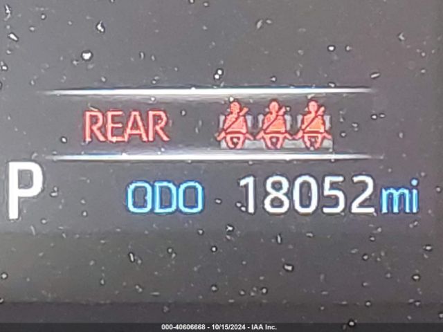 JTMC1RFV4ND086074 Toyota Rav4 Xle Premium
