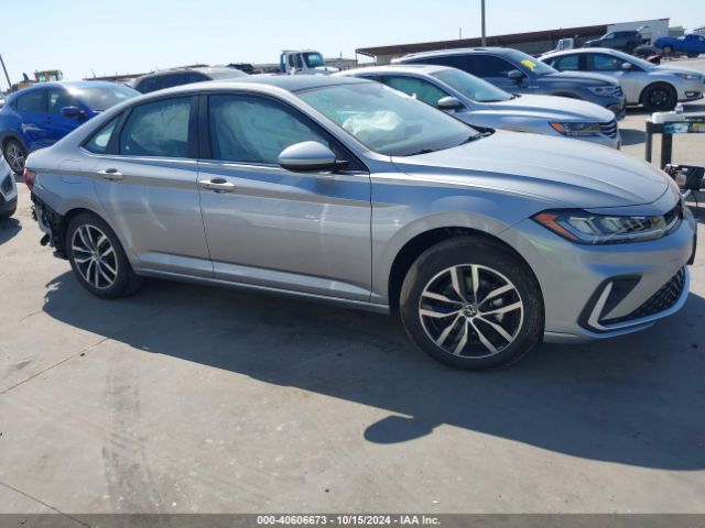 3VW7X7BU0SM013170 Volkswagen JETTA SE
