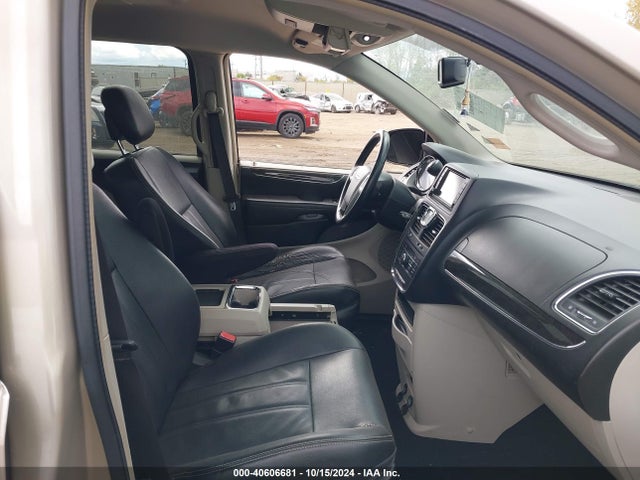 2C4RC1BG3ER439009 Chrysler Town & Country Touring