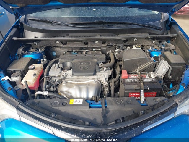 Toyota Rav4 Xle 2017 JTMWFREV8HJ112732 Image 10