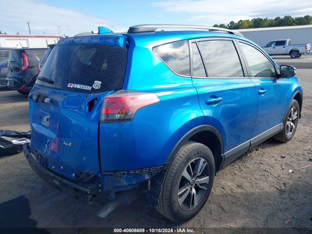 Toyota Rav4 Xle 2017 JTMWFREV8HJ112732 Image 4