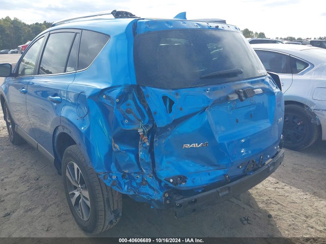 Toyota Rav4 Xle 2017 JTMWFREV8HJ112732 Image 6