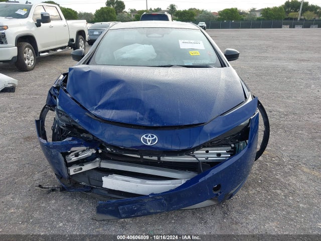 Toyota Prius Limited 2024 JTDACAAU9R3026739 Image 11