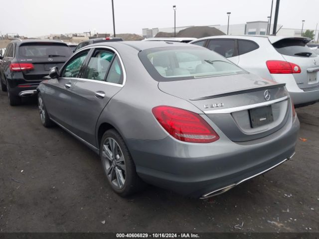 55SWF4JB6FU085693 Mercedes-Benz C 300 Luxury/sport