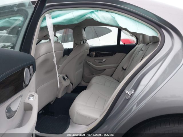55SWF4JB6FU085693 Mercedes-Benz C 300 Luxury/sport