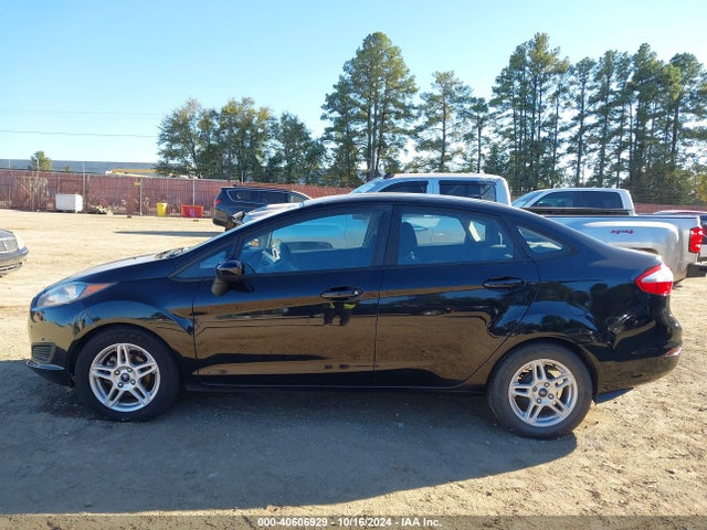 Ford FIESTA SE 2018 3FADP4BJ7JM113846 Image 14